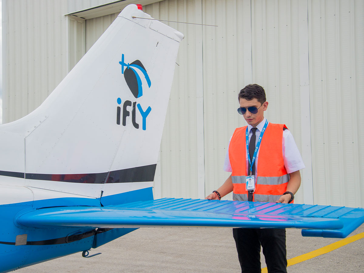 iFly Escuela de Vuelo